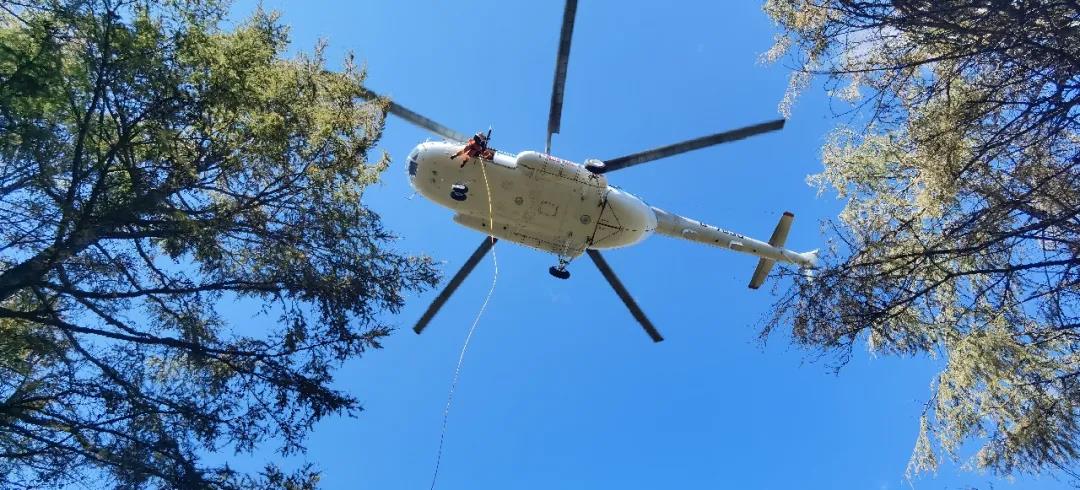 &ldquo;從天而降&rdquo;的森林撲火隊(duì)員